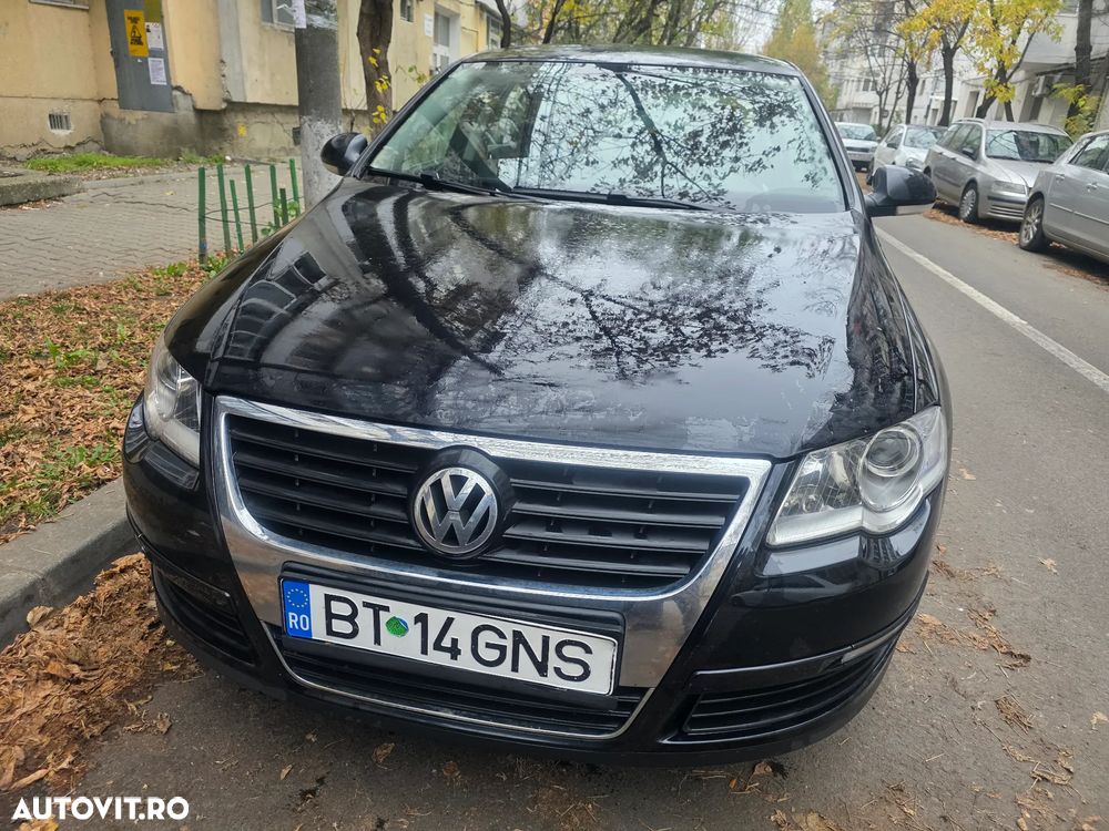 Volkswagen Passat Variant 1.6 TDI DPF BlueMotion Technology Highline - 9