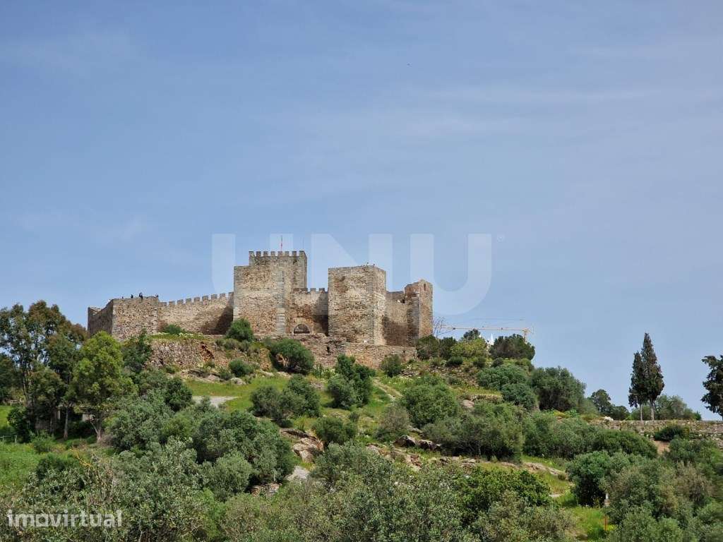 Terreno na Encosta do Castelo de Monsaraz - Grande imagem: 4/23