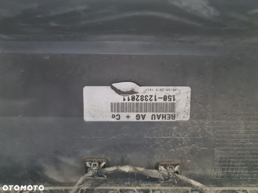 VOLKSWAGEN PASSAT B8 KOMBI HIGHLINE CHROM ZDERZAK TYŁ LI7F - 13