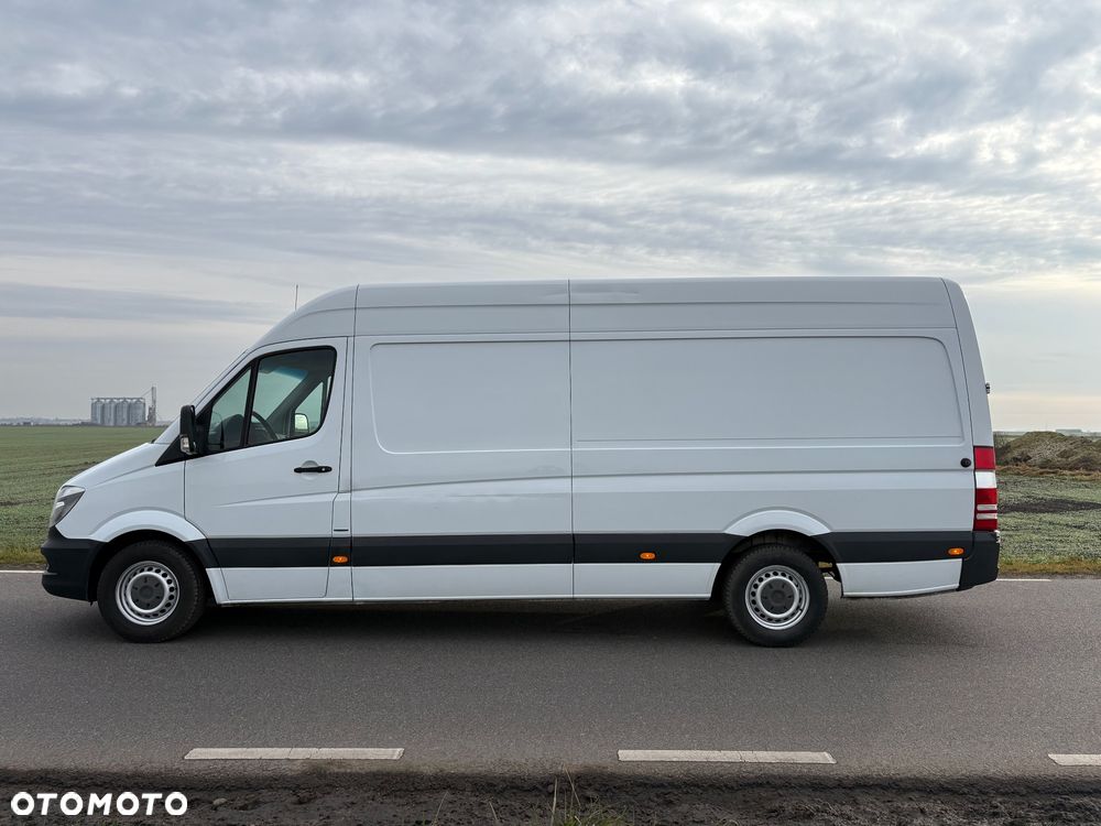 Mercedes-Benz Sprinter - 5