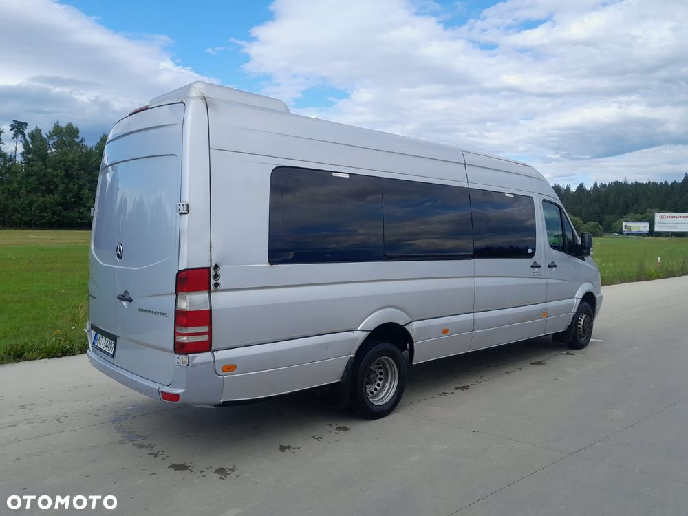Mercedes-Benz Sprinter - 9