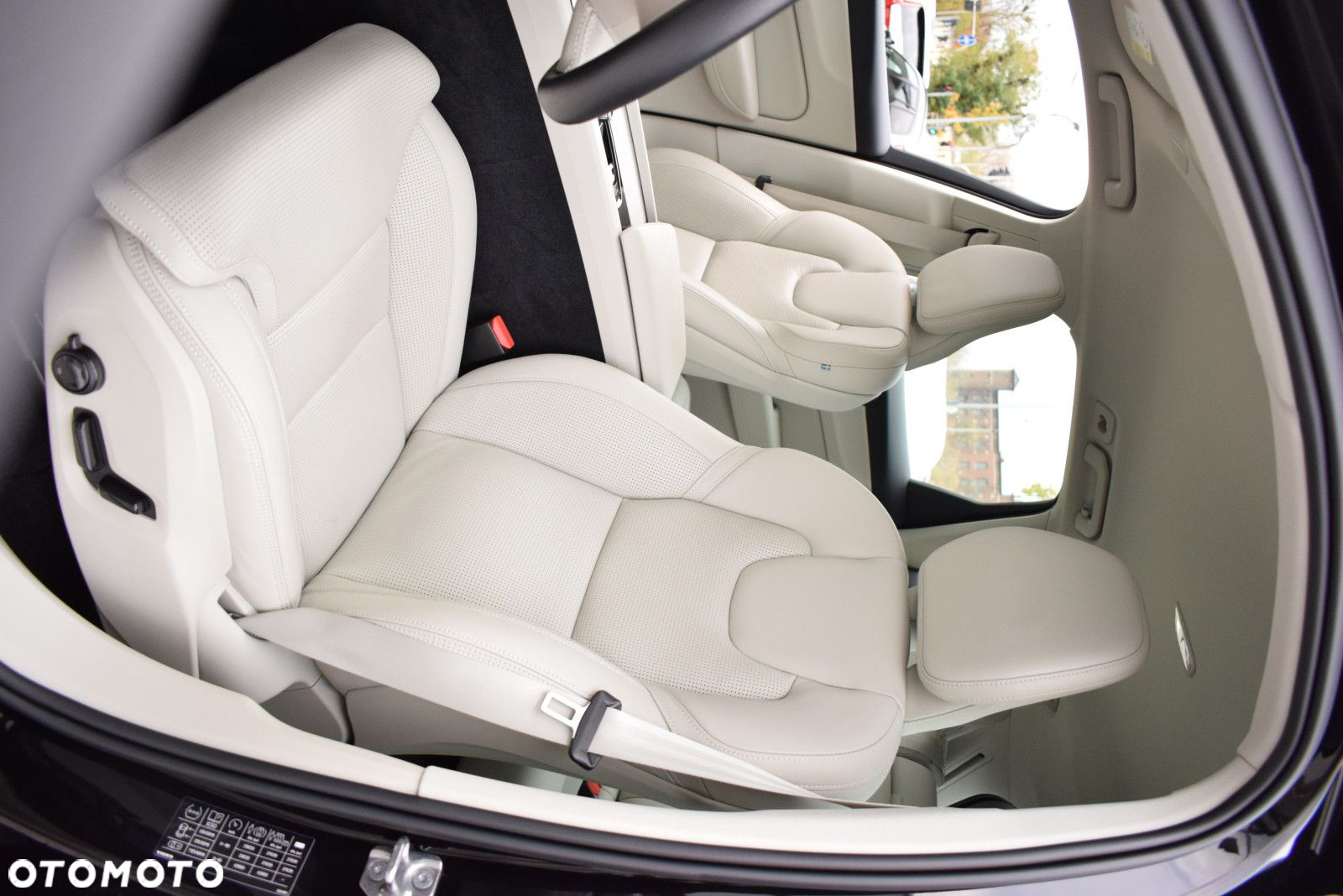 Volvo XC 60 - 13