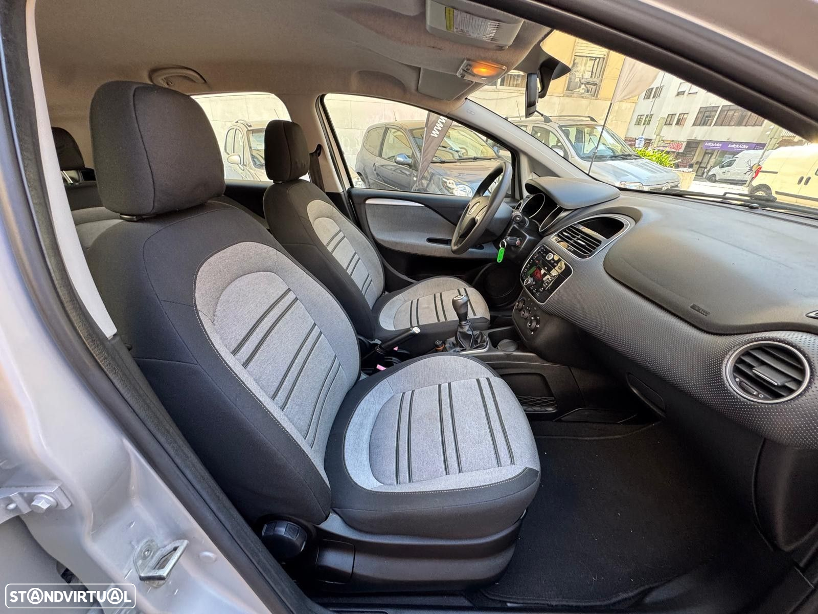Fiat Punto Evo 1.3 M-Jet Dynamic - 13