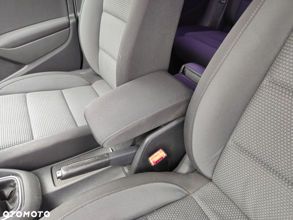 Volkswagen Golf 1.2 TSI BlueMotion Technology Trendline - 17