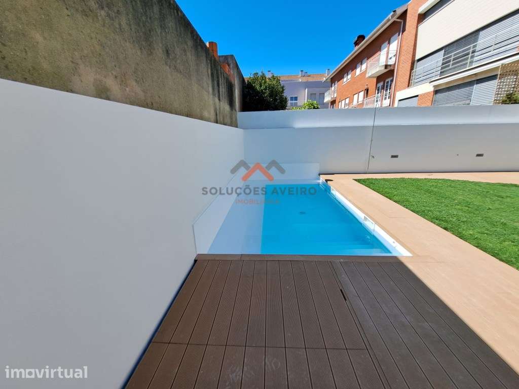 MORADIA T4 NOVA DE LUXO | CENTRO DE AVEIRO | PISCINA + ELEVADOR - Grande imagem: 5/25