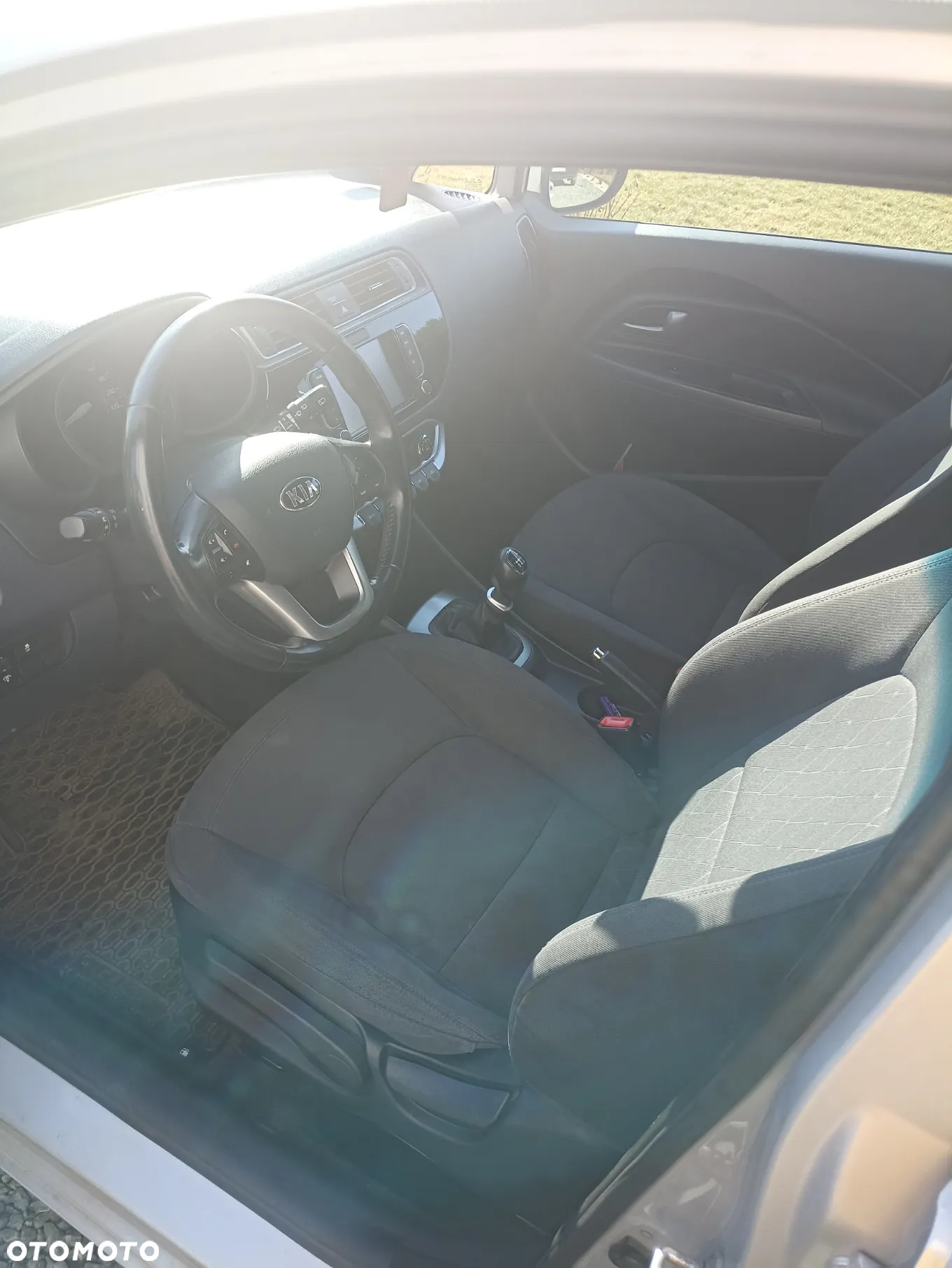 Kia Rio 1.4 crdi XL - 9
