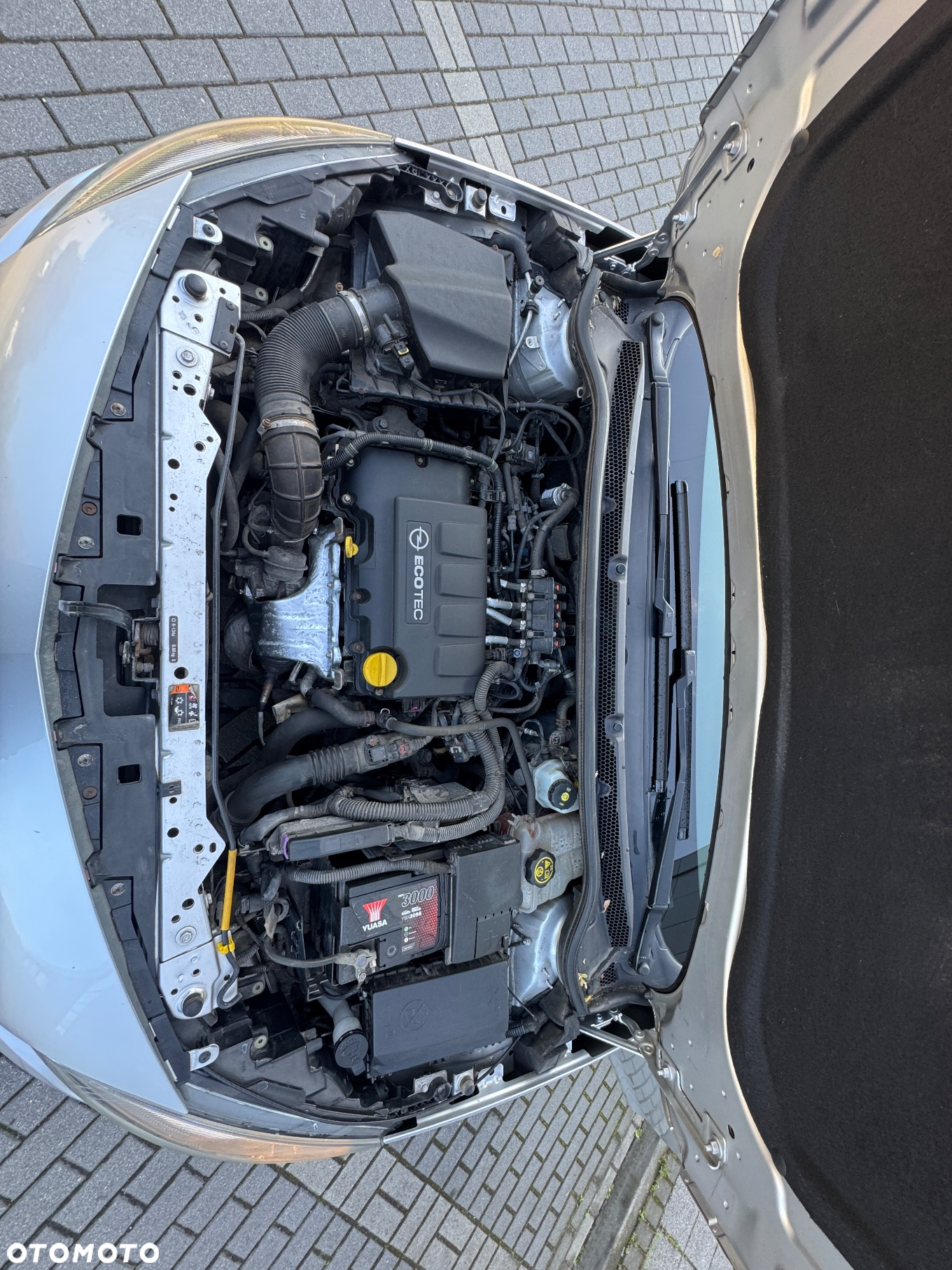 Opel Astra IV 1.4 T Business EU6 - 13