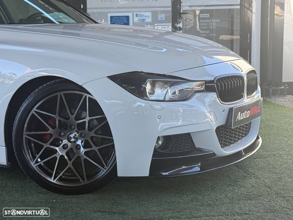 BMW 320 d EfficientDynamics Line Sport - 32