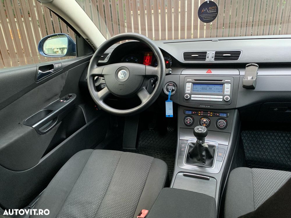 Volkswagen Passat 1.9 TDI Individual - 6