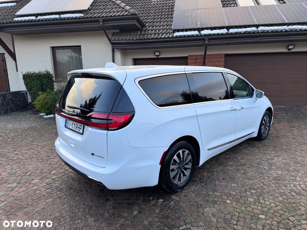 Chrysler Pacifica - 9