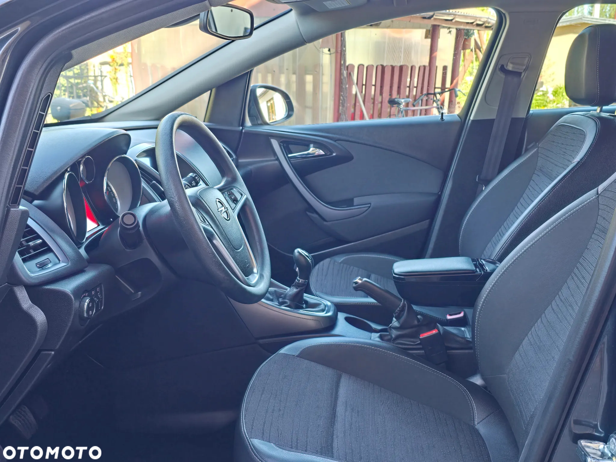 Opel Astra 1.6 D (CDTI) Business - 26