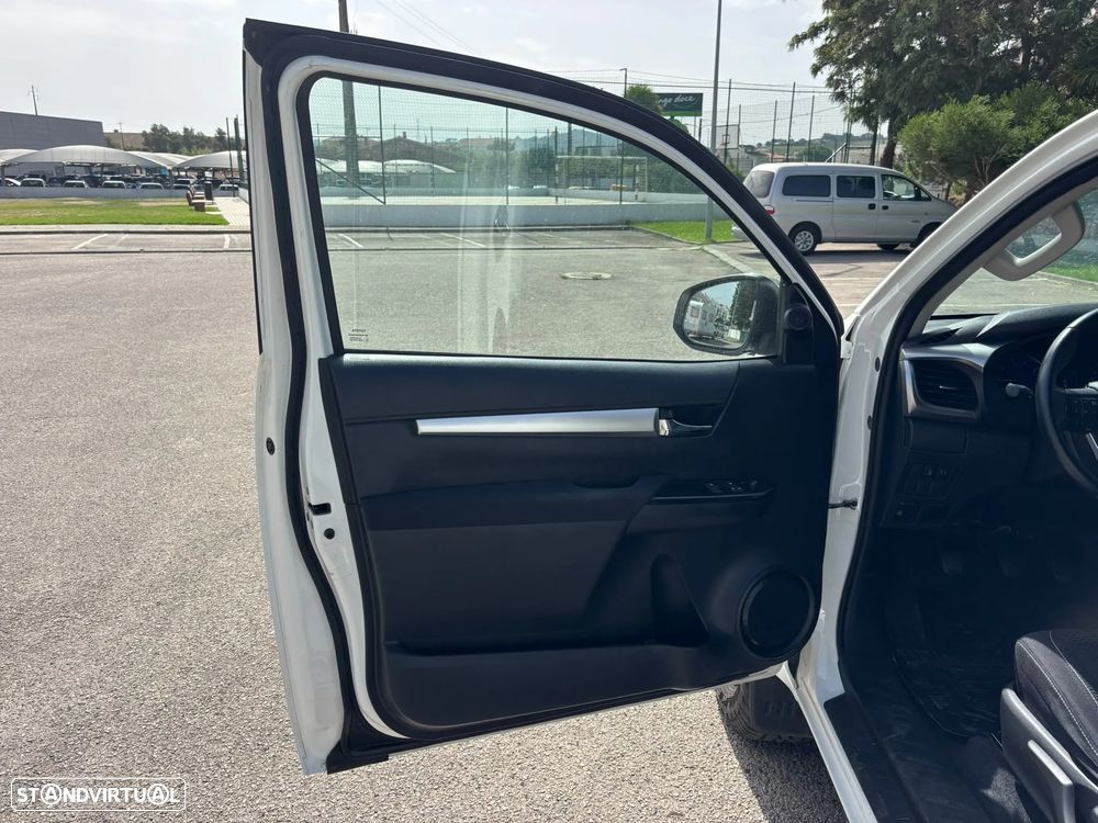 Toyota 2.4 D-4D 4WD 150cv - JLL - AC - CÂMERA - 4 LUGARES !!!! - 20