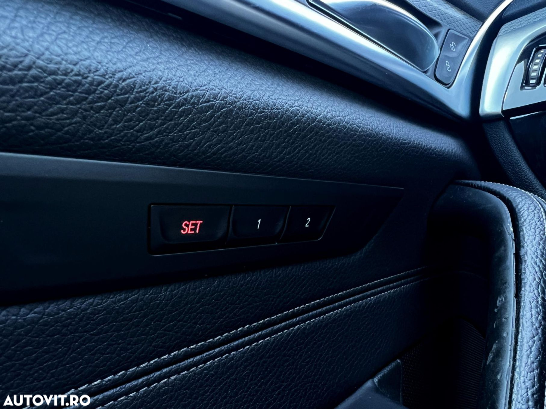 BMW Seria 5 520d AT - 10