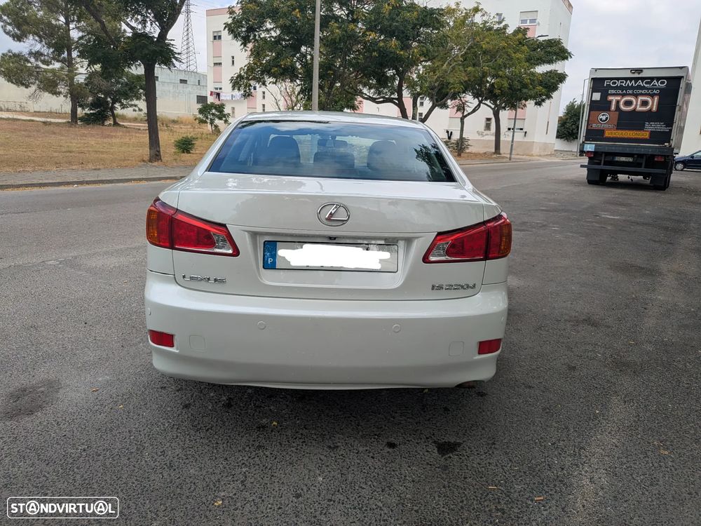 Lexus IS 220 d Executive 5G - 19