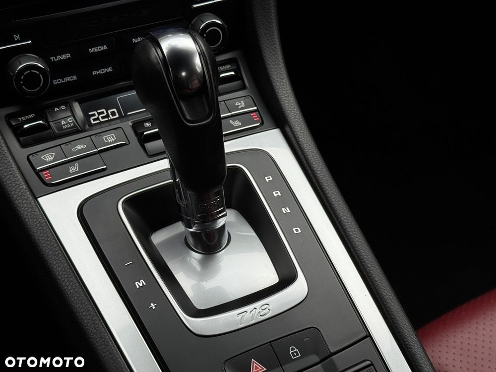 Porsche 718 Boxster GPF Style Edition PDK - 38