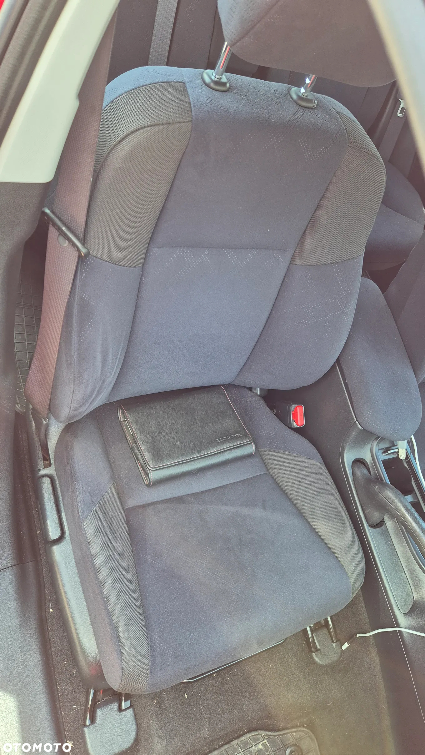 Honda Civic 1.8 i-VTEC Sport - 10