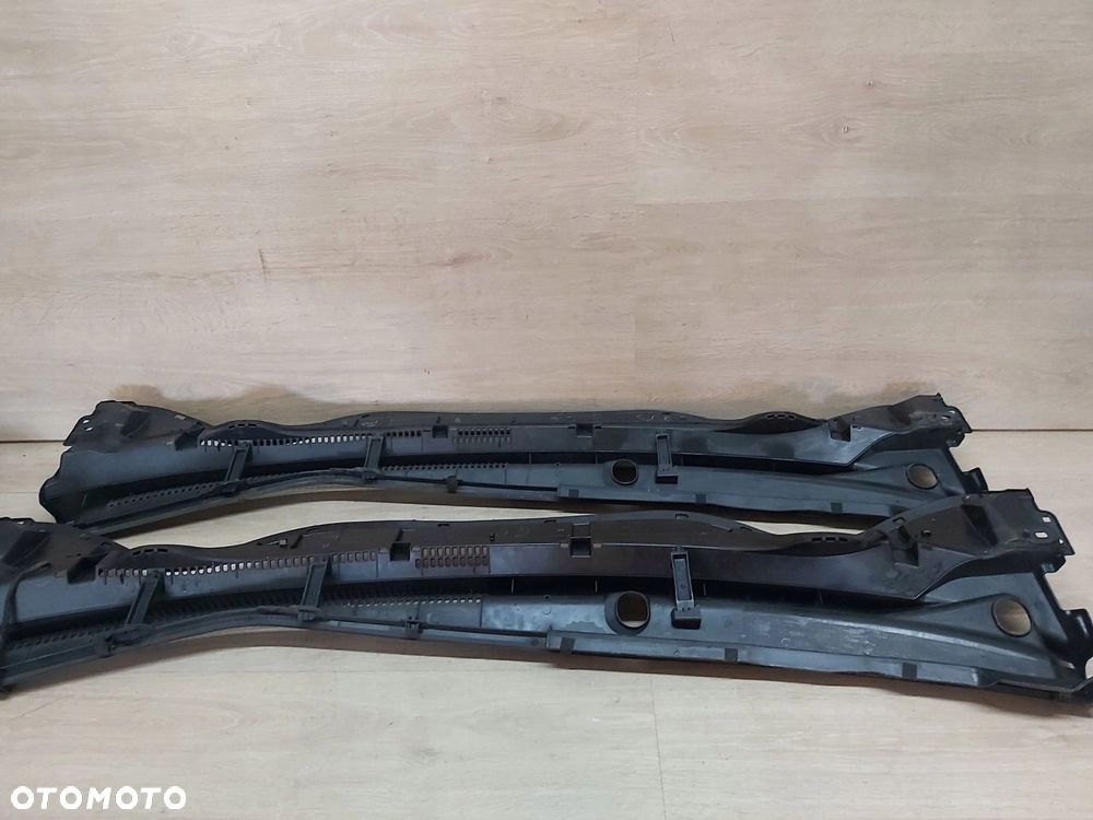 Toyota Auris II podszybie plastikowe ORYGINAŁ 55781-02350 - 3