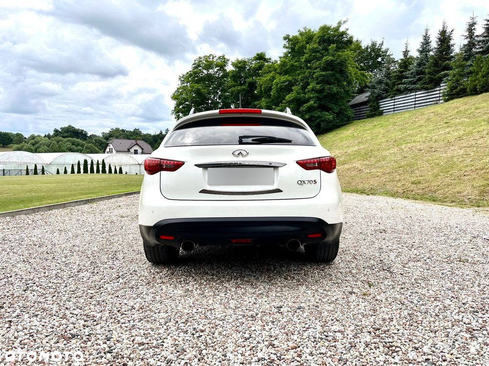 Infiniti Q70 3.0d S Premium - 7