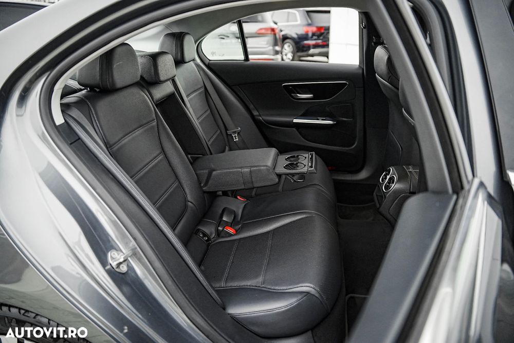 Mercedes-Benz C 220 d 9G-TRONIC - 13