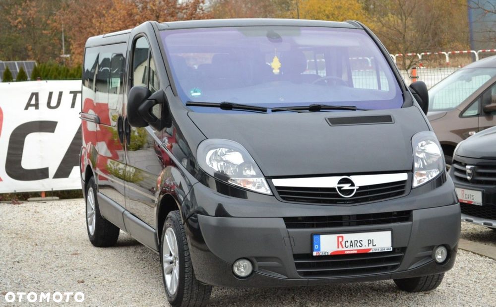 Opel Vivaro - 24