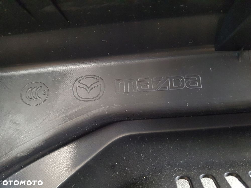 mazda cx30 cx-30 lewa tapicerka bagażnika boczek d10e-68870 - 5