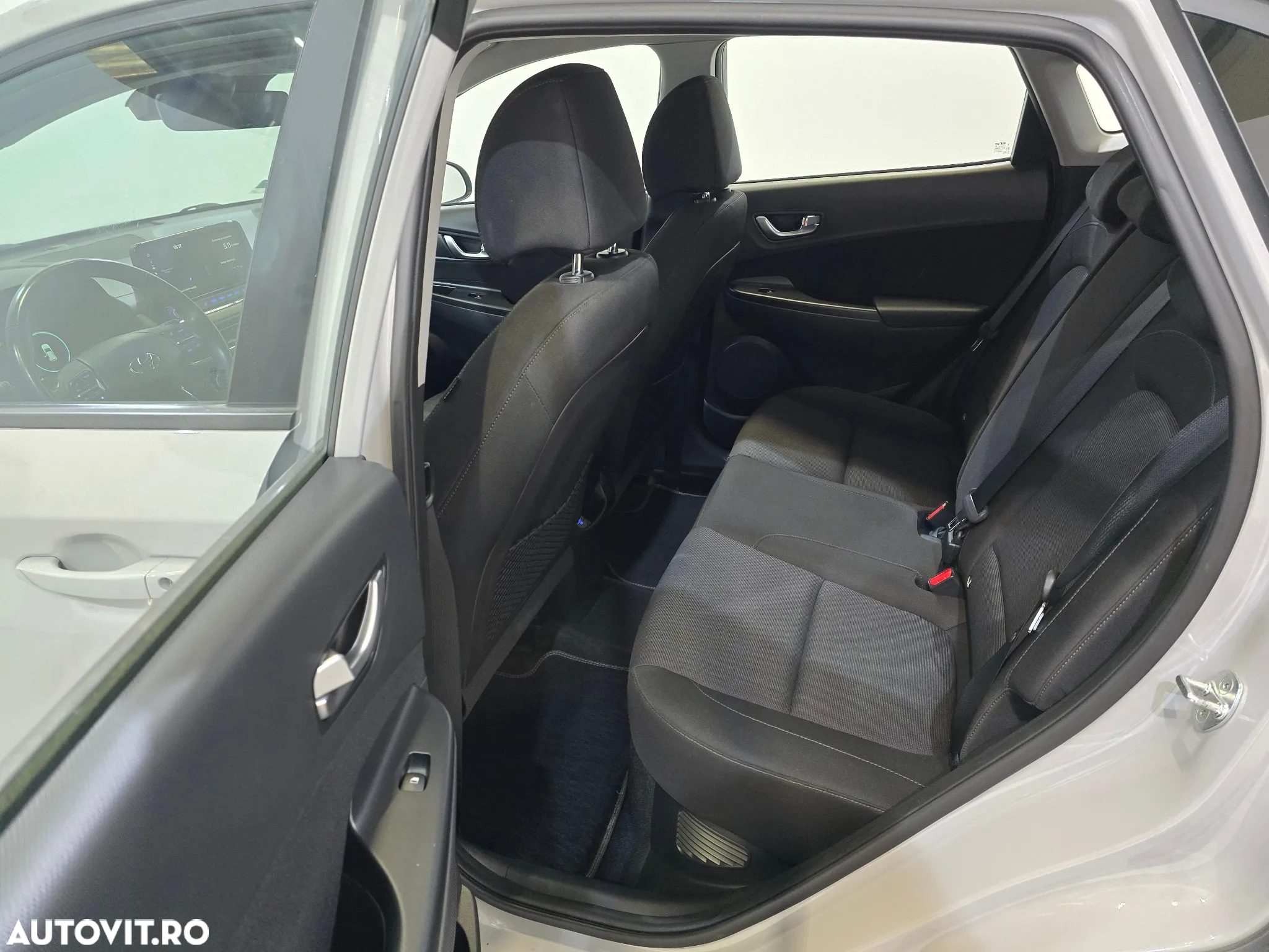 Hyundai KONA Hybrid 1.6 GDI 141 CP 2WD 6DCT Highway - 8
