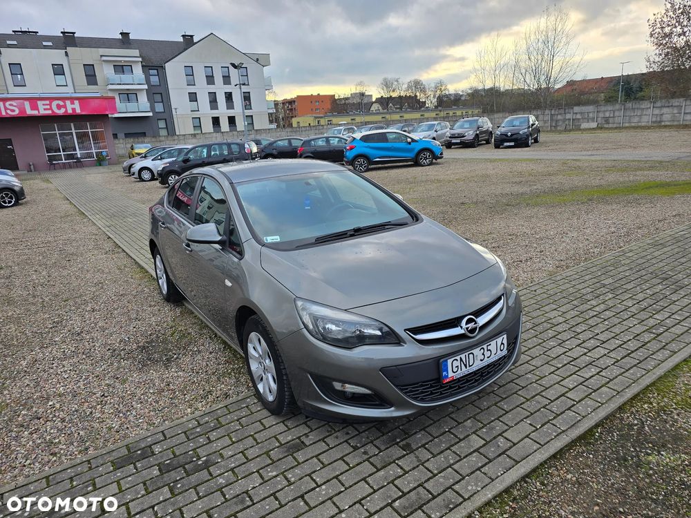 Opel Astra 1.6 Active EU6 - 4