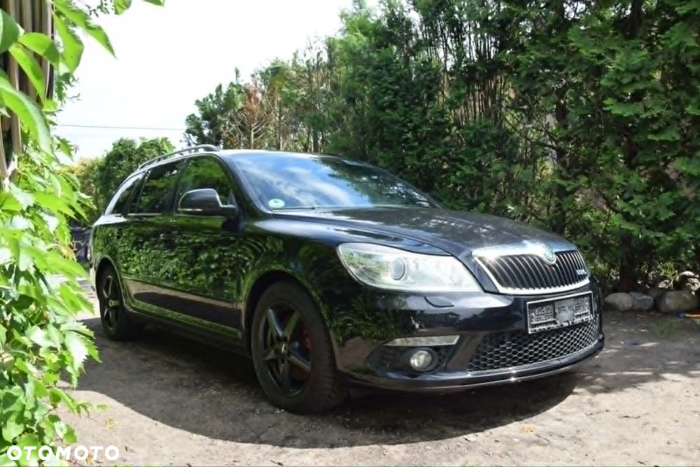 Skoda Octavia 2.0 TDI DPF RS - 1