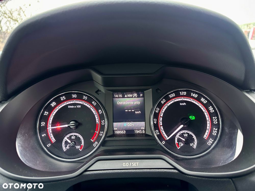 Skoda Octavia 2.0 TDI (Green tec) DSG RS - 21