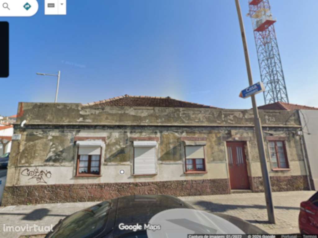 Conjunto de 3 Pequenas Casas na Primeira Linha de Praia Espinho - Grande imagem: 3/6