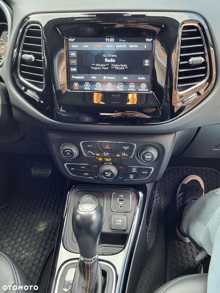 Jeep Compass 1.4 TMair Limited 4WD S&S - 30