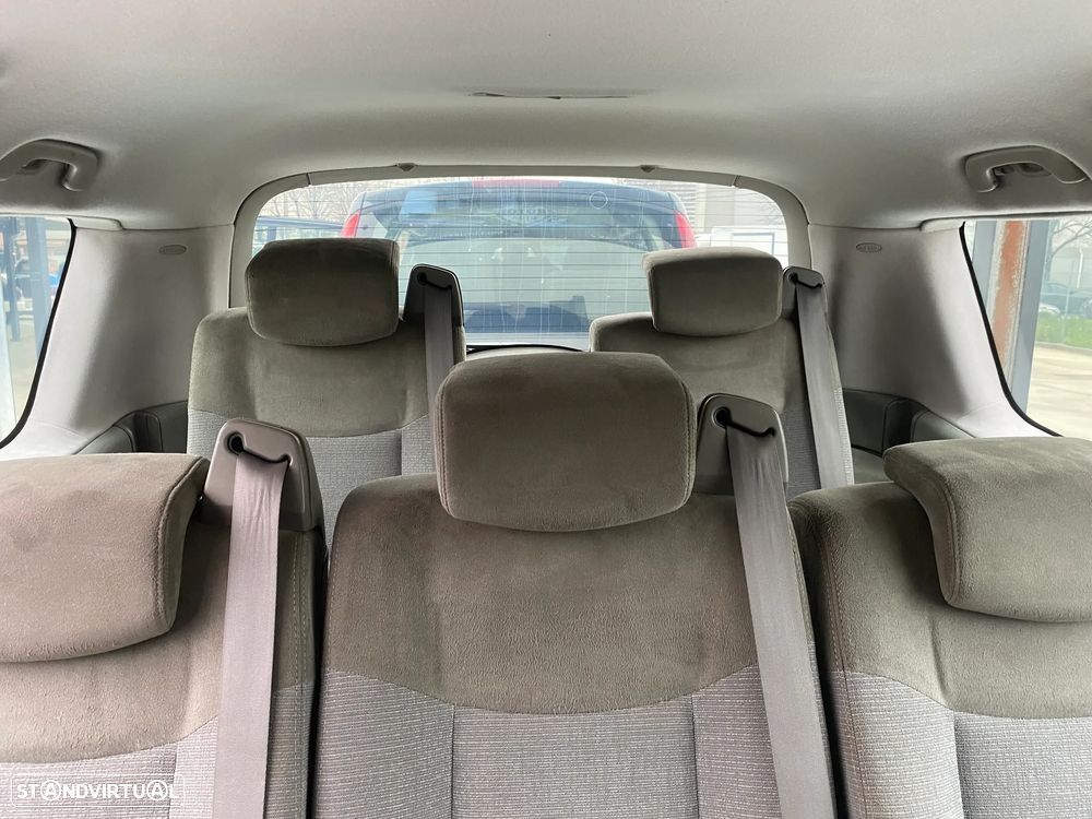 Renault Espace 2.2 dCi Initiale 6L - 16