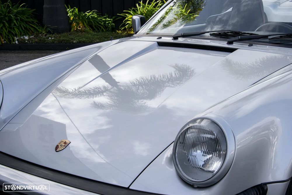 Porsche 911 Série G - 16