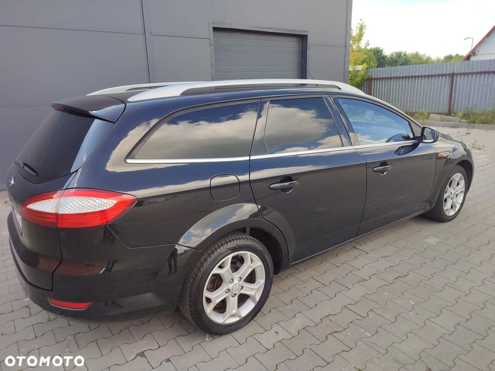 Ford Mondeo 2.0 Ambiente - 4