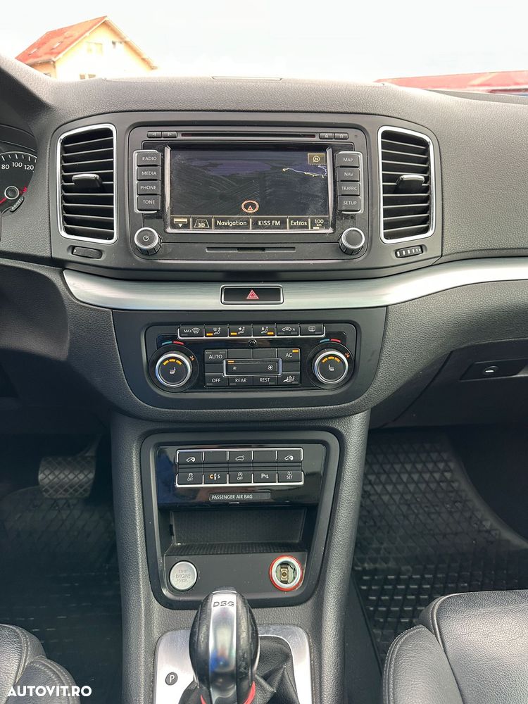 Volkswagen Sharan 2.0 TDI DSG BlueMotion Technology Highline - 14