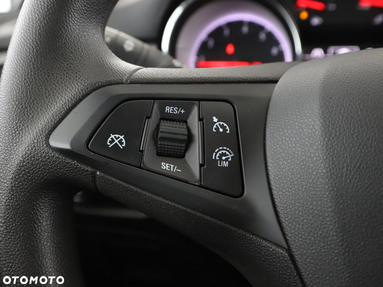 Opel Astra 1.4 Turbo Start/Stop Edition - 28