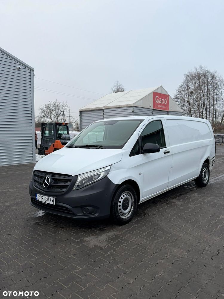 Mercedes-Benz VITO - 1