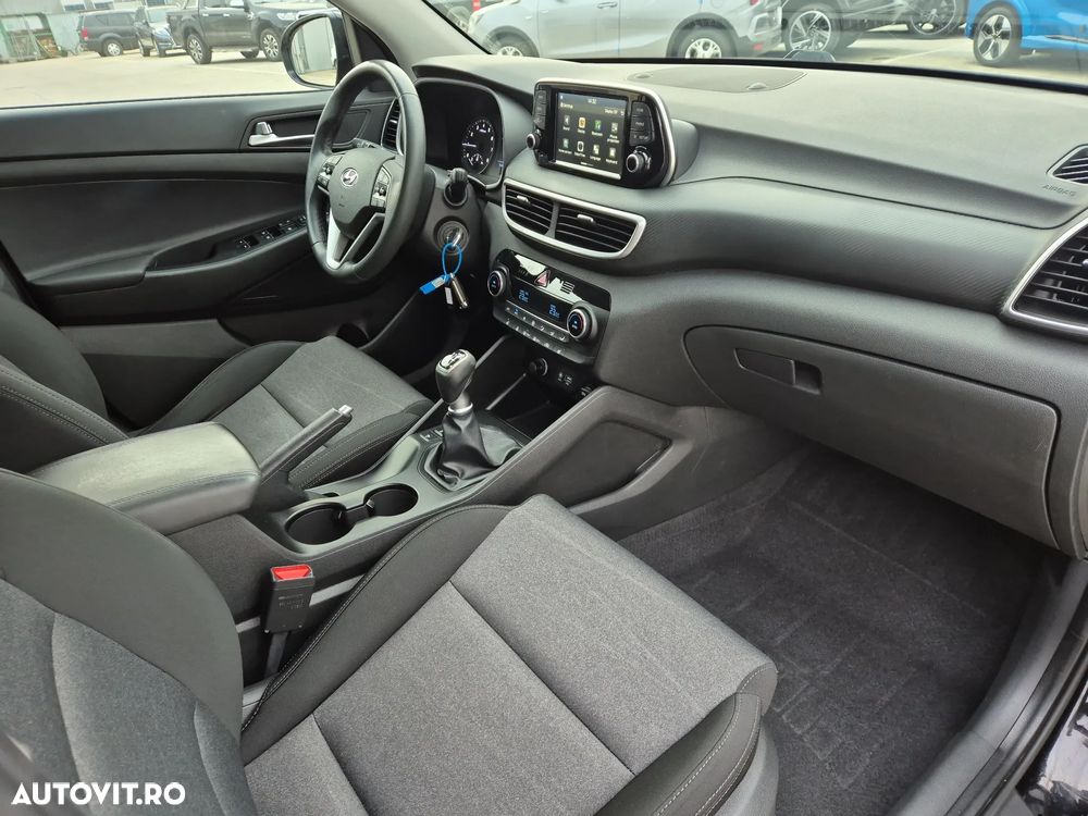 Hyundai Tucson 1.6 GDI 2WD 6MT Comfort - 23