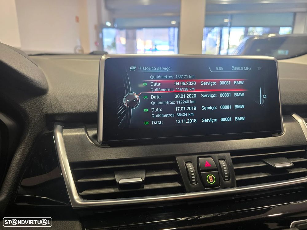 BMW 218 Active Tourer d Aut. Sport Line - 27