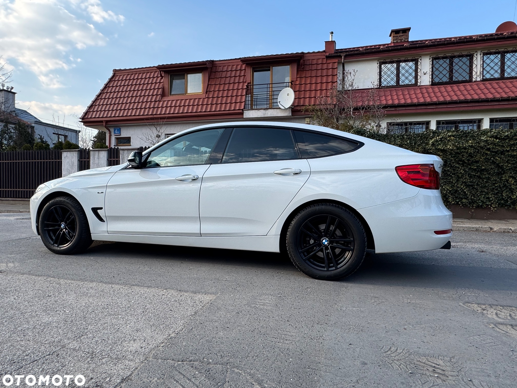 BMW Seria 3 320i Sport Line - 4