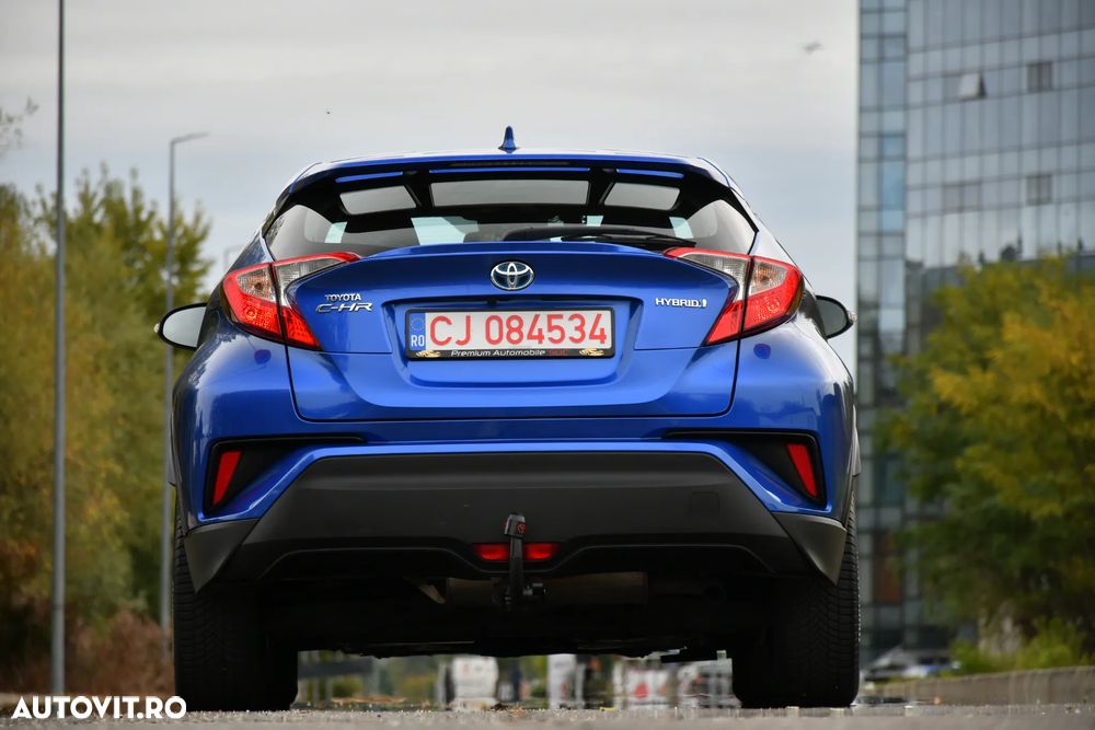 Toyota C-HR Hybrid Business-Edition - 12
