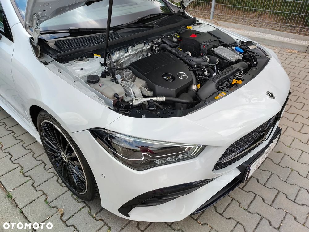 Mercedes-Benz CLA 200 mHEV AMG Line 7G-DCT - 36