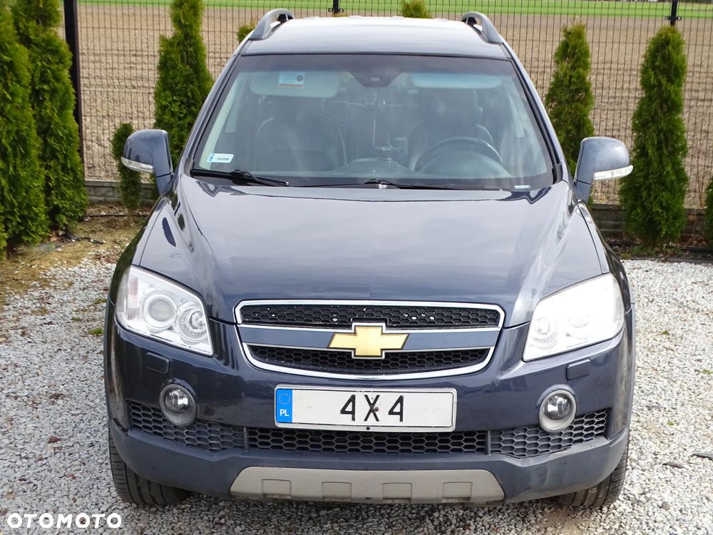 Chevrolet Captiva 2.0 d LT high (deu) - 27