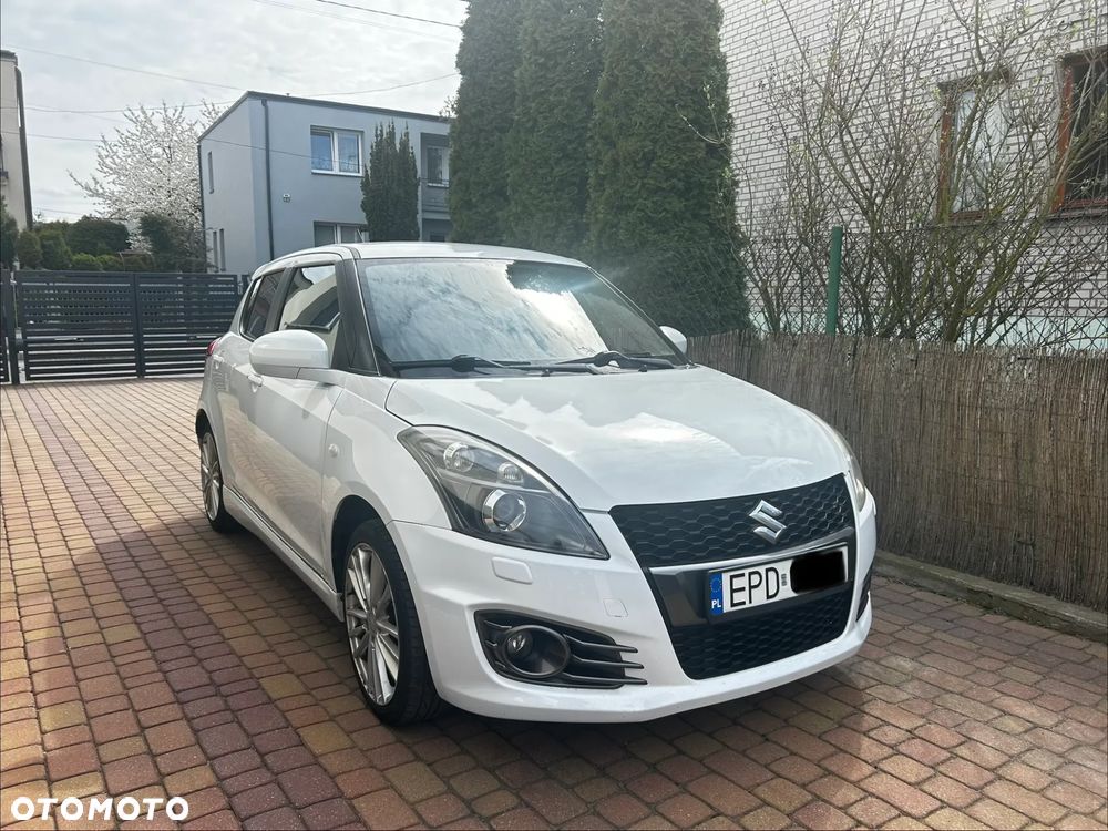 Suzuki Swift - 1