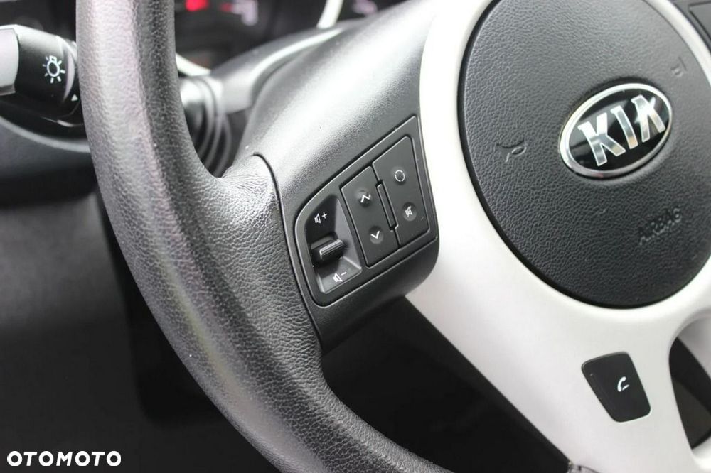 Kia Venga 1.4 S - 32