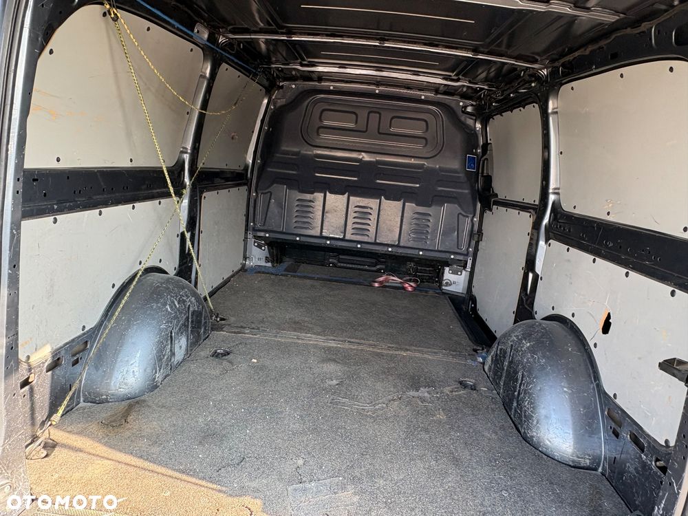 Mercedes-Benz VITO - 7