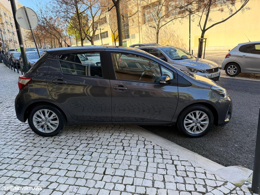 Toyota Yaris 1.0 VVT-i Comfort +PS Style+P.Techno - 6