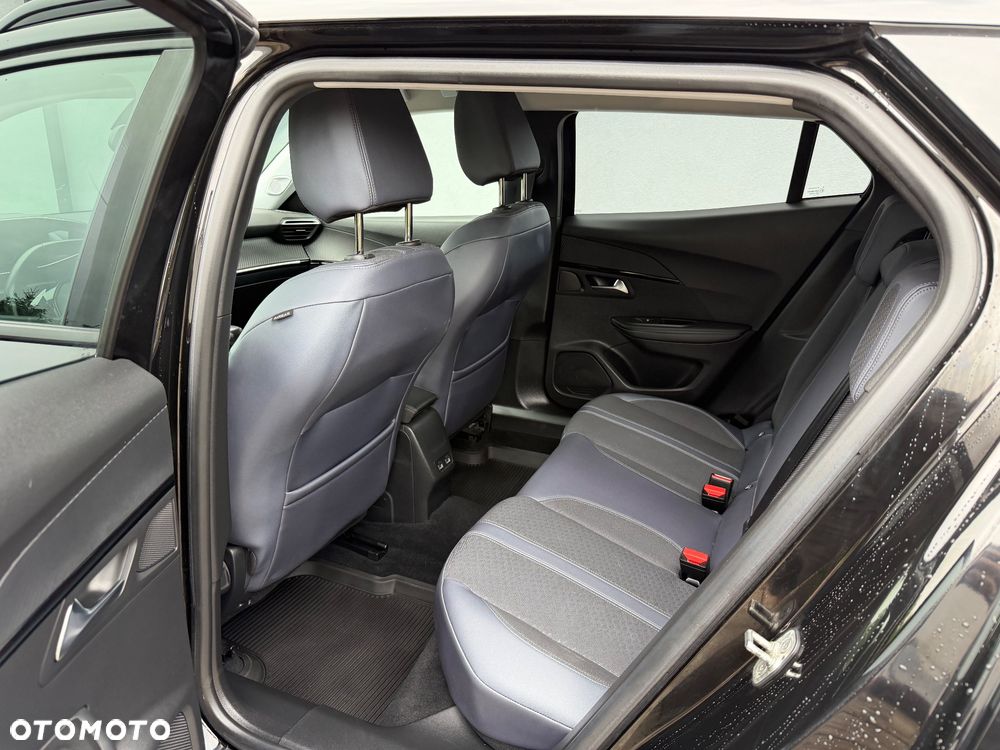 Peugeot 2008 1.5 BlueHDi Allure S&S - 7