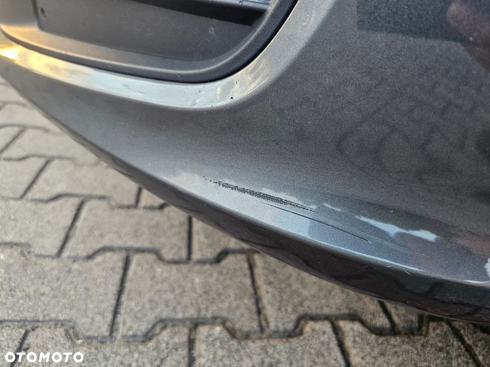 Volkswagen Sharan 2.0 TDI Comfortline - 35