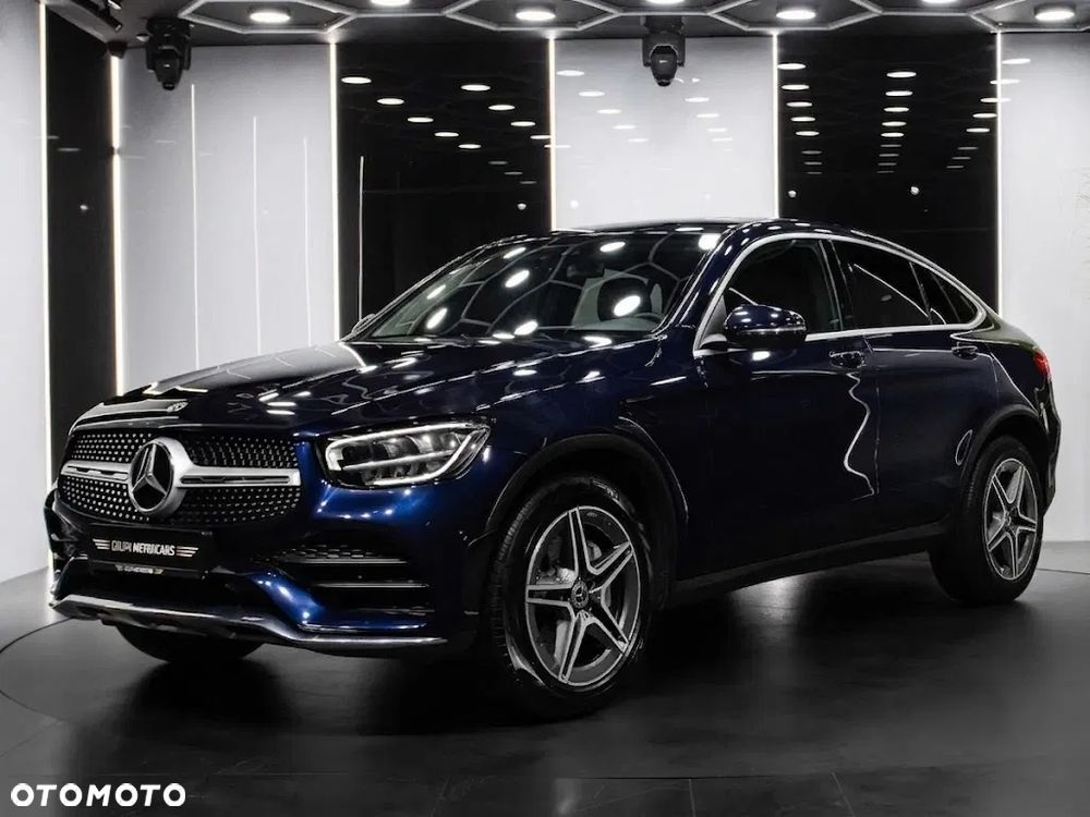 Mercedes-Benz GLC 200 4Matic 9G-TRONIC AMG Line - 2